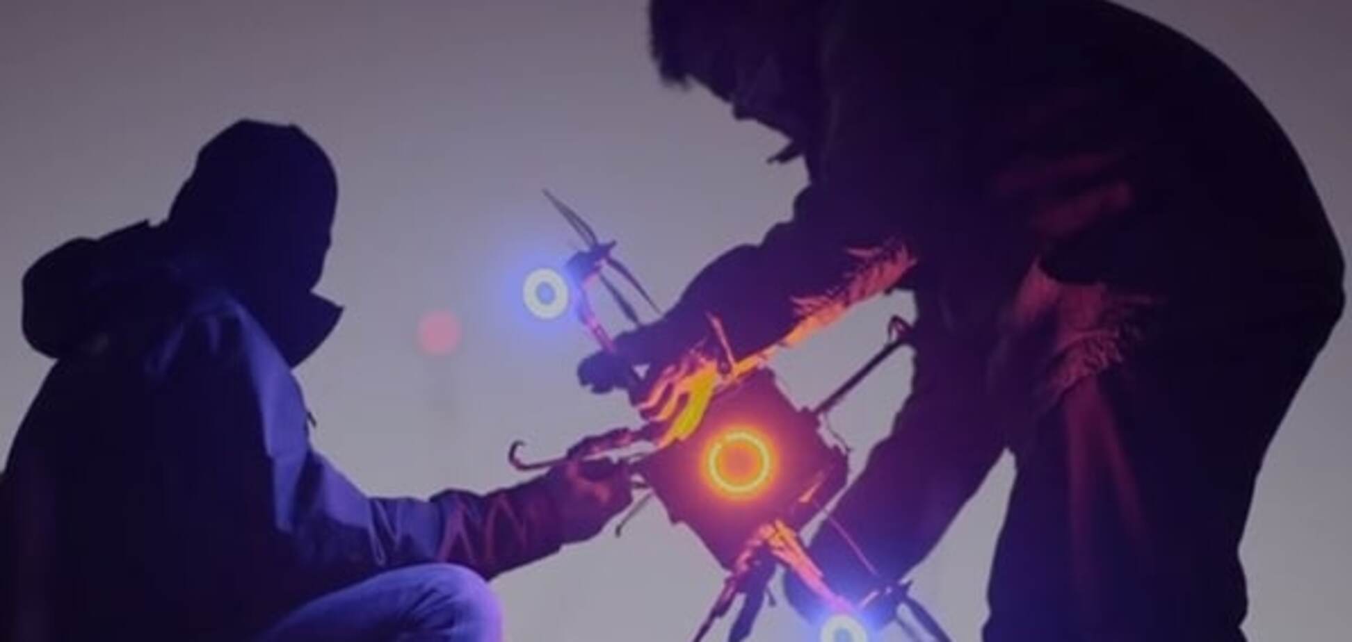 Дроны отжигают! Световое шоу беспилотников: яркое видео