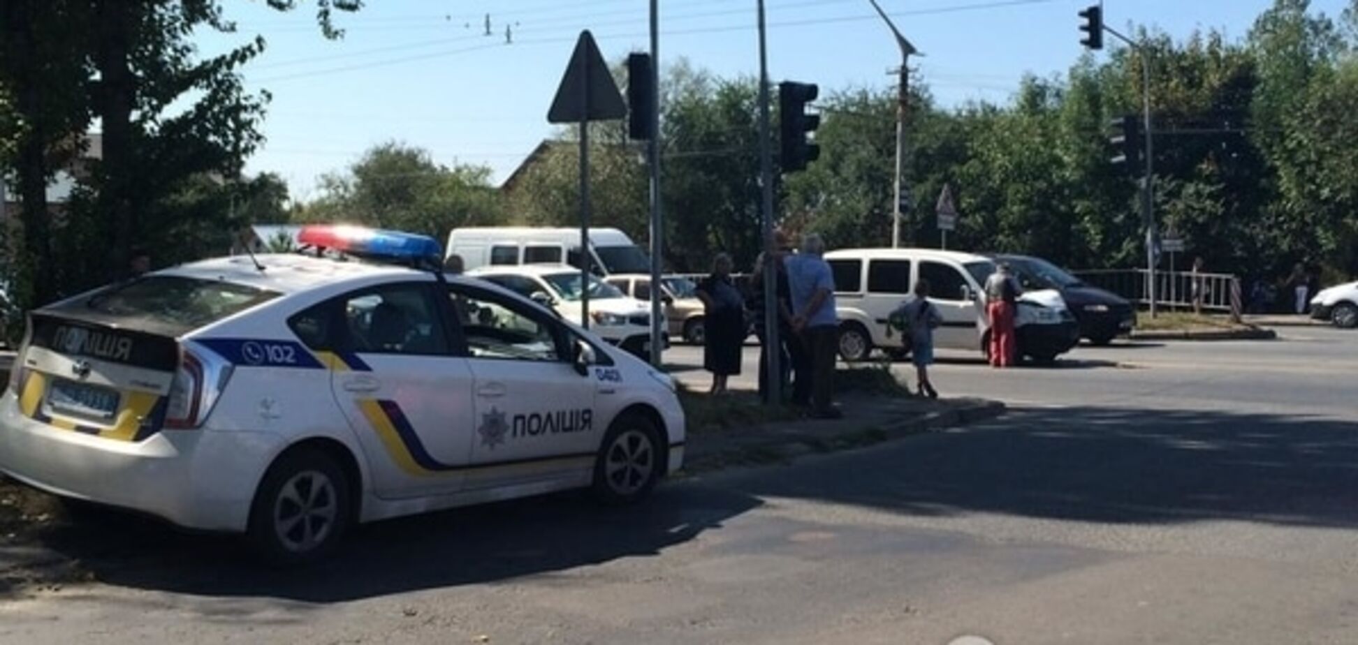 У Львові поліція блискавично прибула на ДТП: фото і відео аварії