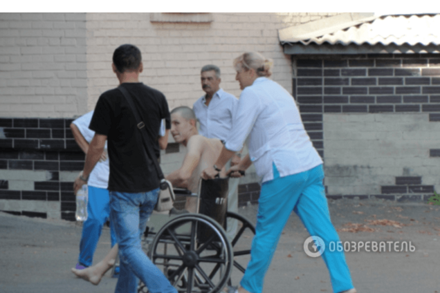 Врачи борются за жизни двух бойцов Нацгвардии, пострадавших под Радой