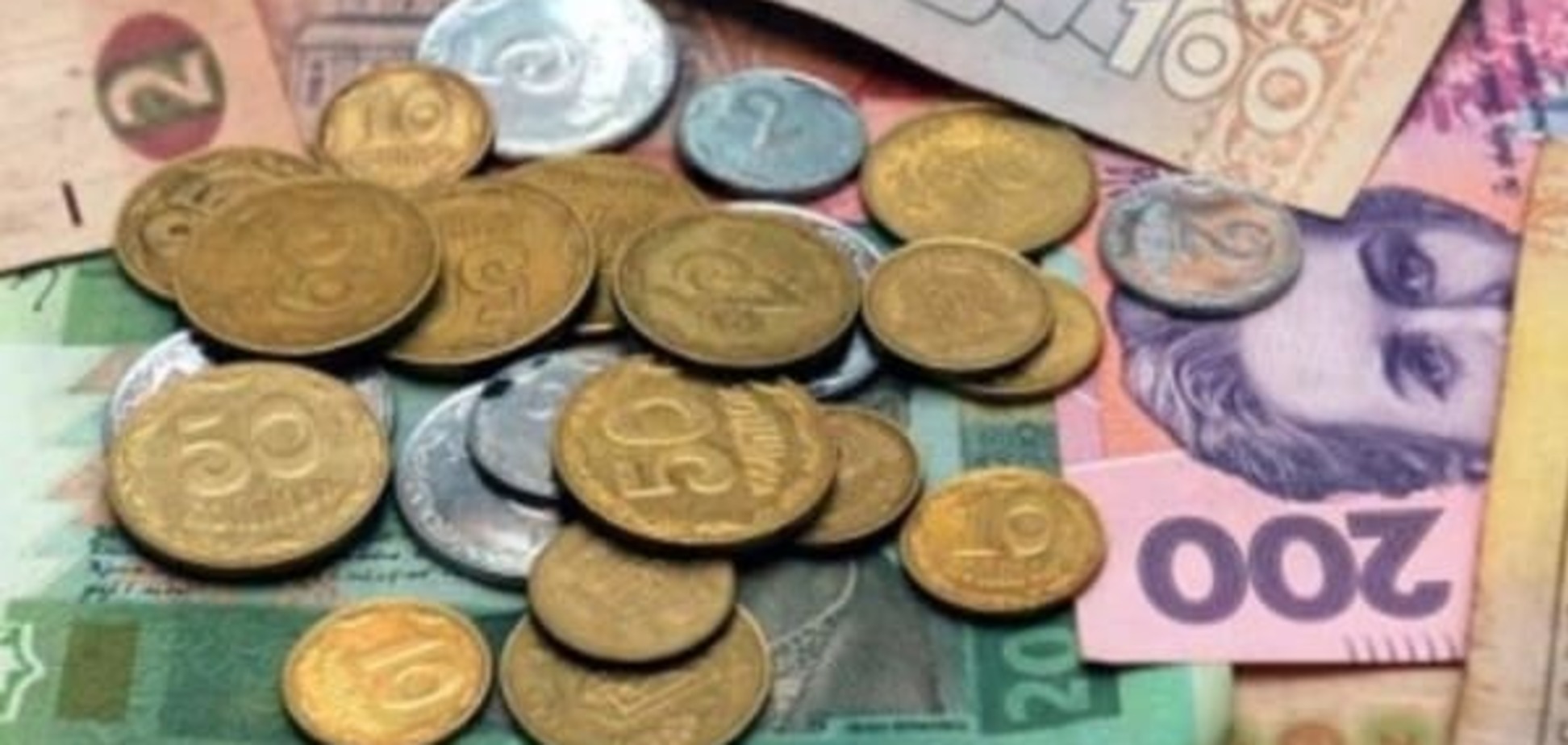 Насколько подорожает жизнь украинцев с 1 сентября: инфографика