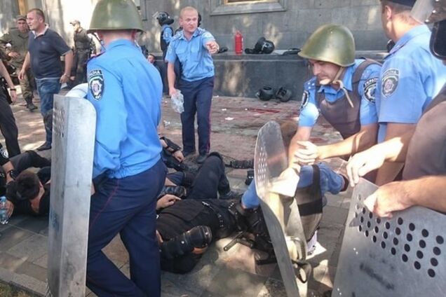 Милиция под Радой задержала одного из самых активных митингующих