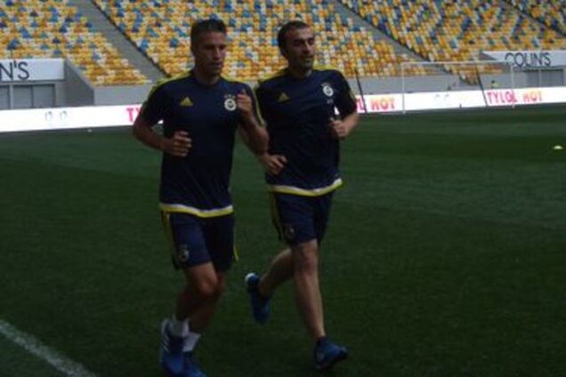 Звезда 'Фенербахче' может не сыграть против 'Шахтера'