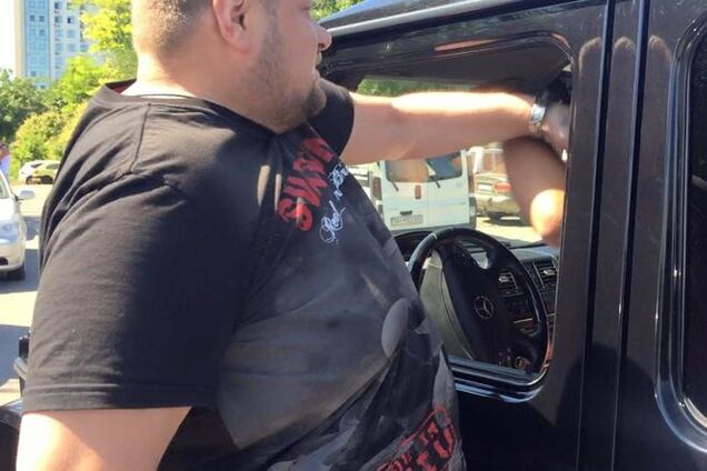 Мосийчук избил одесского мажора, наехавшего 'мерсом' на бойца АТО: опубликованы фото