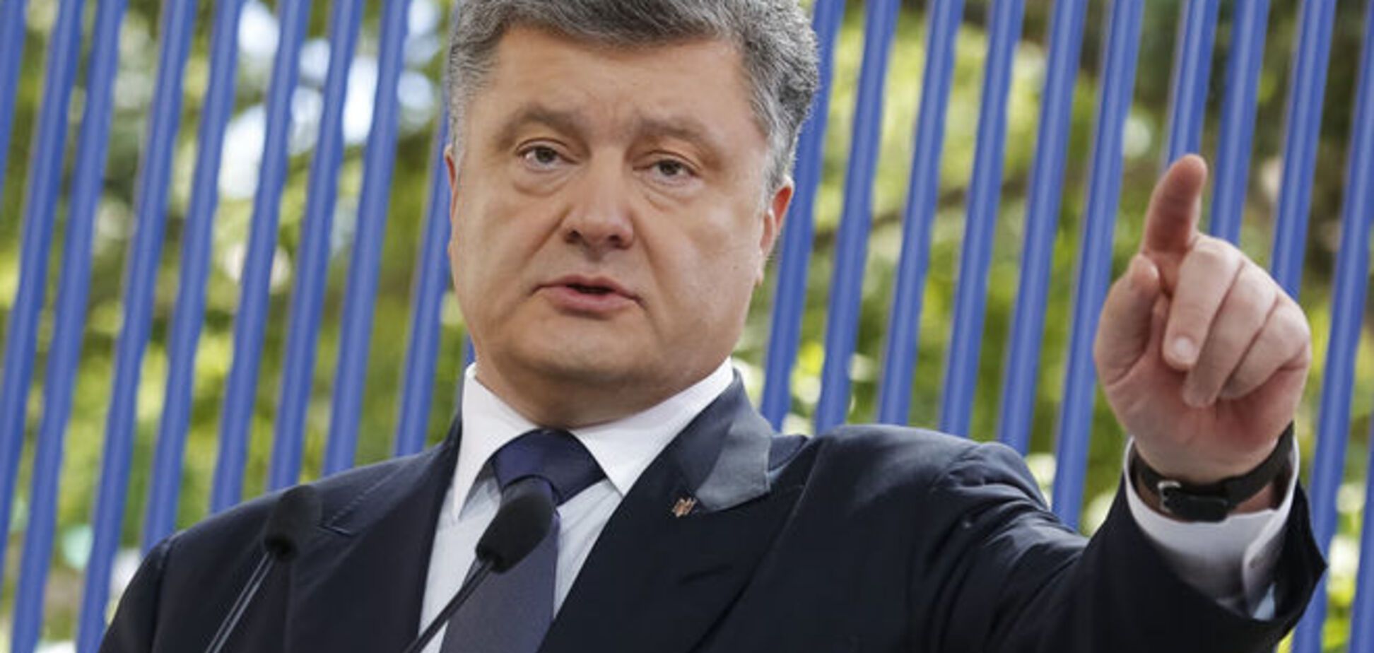 Порошенко объяснил, зачем Украине миротворцы: Россия ничего не делает