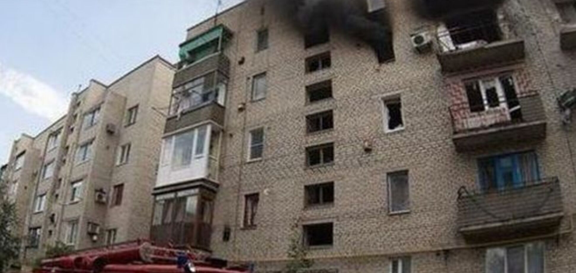 ЗМІ: Донецьк опинився під потужним обстрілом, є жертви