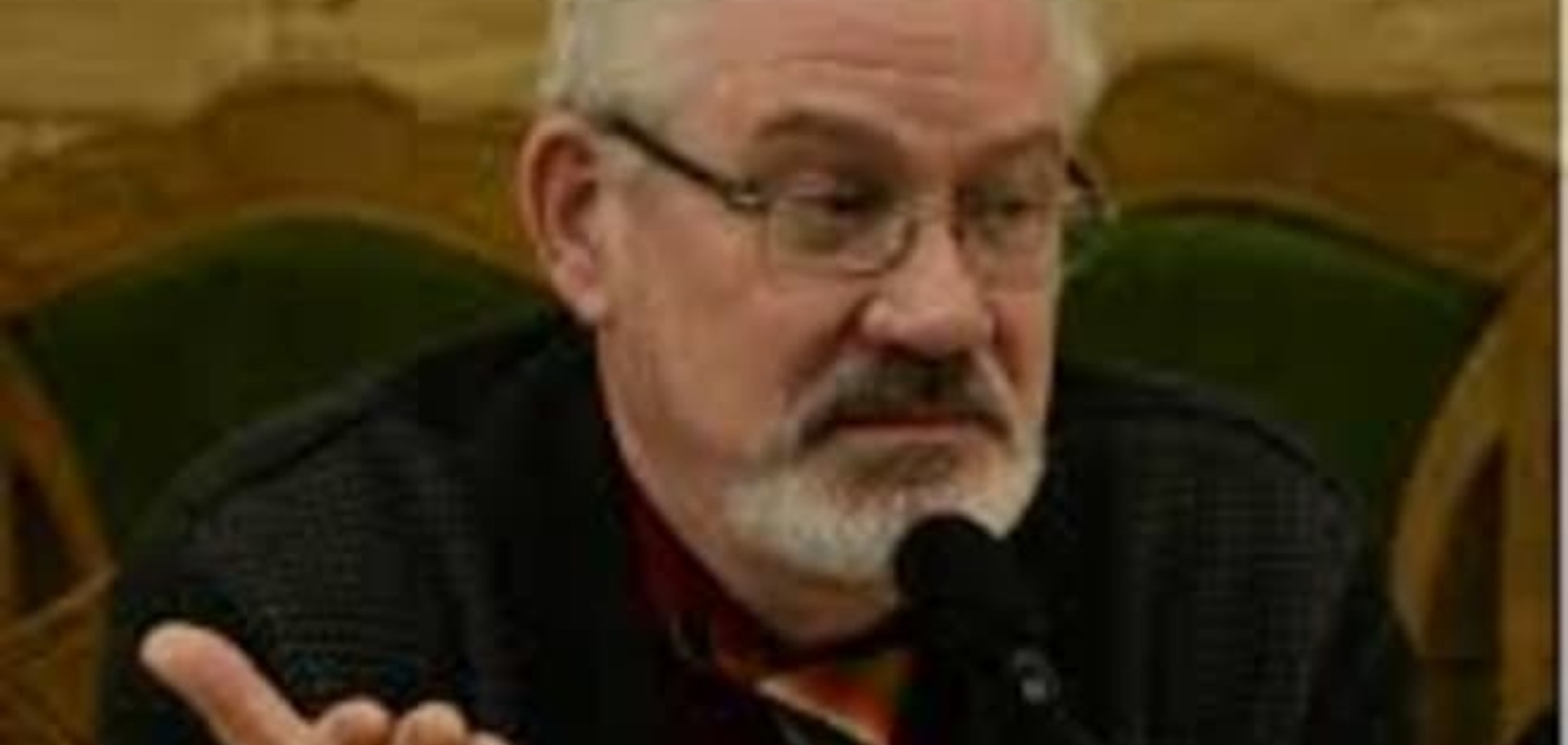 Це фейк нинішньої влади: екс-суддя КСУ закликав Раду не голосувати за зміни до Конституції