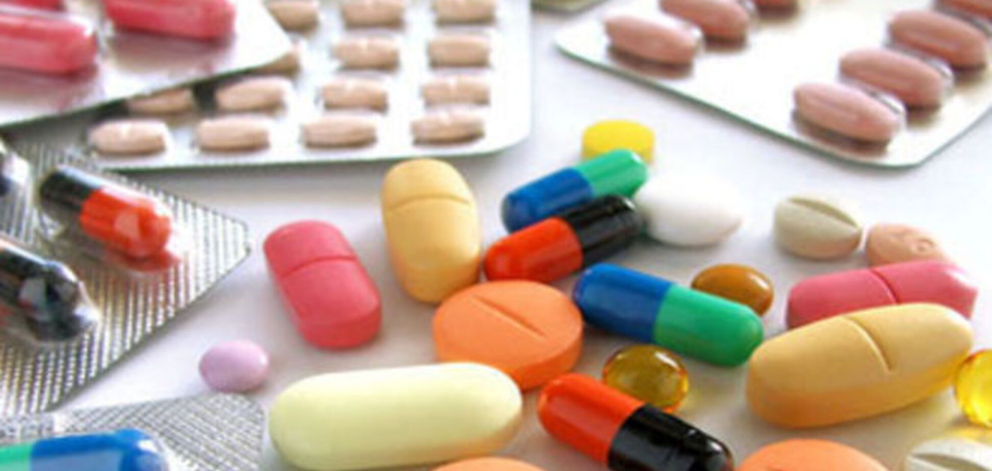 Украинцев лечат лекарствами, которые мир давно списал: названы препараты