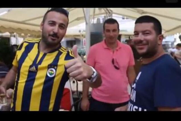 'F*ck Putin! F*ck Russia!': Турки підтримали Україну перед матчем із 'Шахтарем'