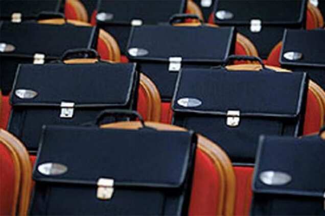 'На грани выживания': луганский губернатор пожаловался на бедственное положение чиновников