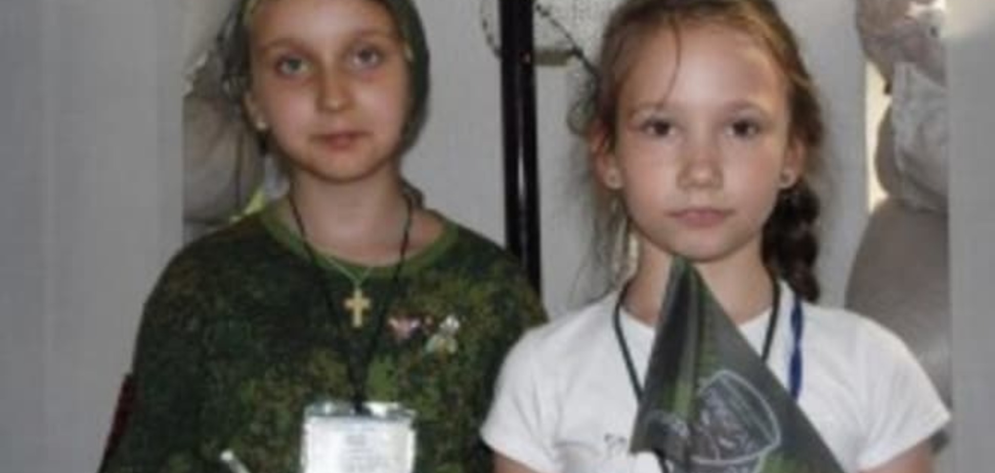 Уже не дети: в 'ЛНР' террористы приучают 9-летних девочек к оружию
