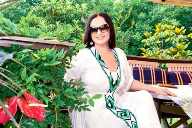 София Ротару: лучшие фото нестареющей артистки за последние 30 лет