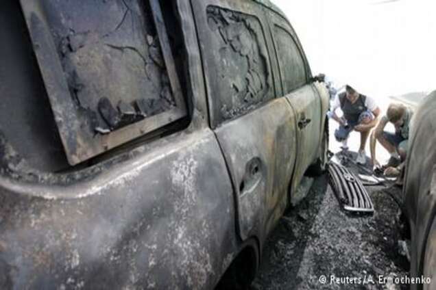 Попри підпал автомобілів, ОБСЄ не планує згортати діяльність в Донецьку
