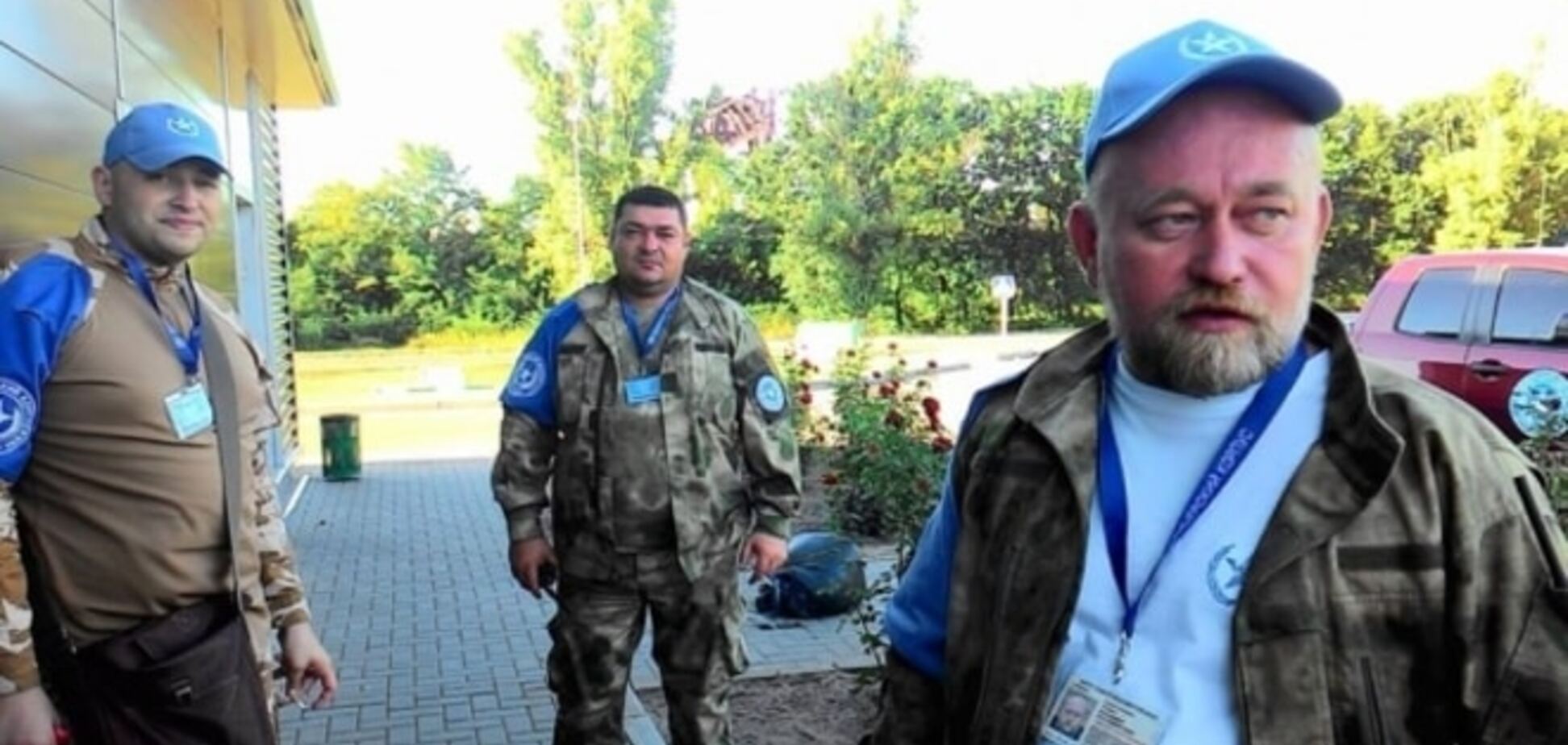 У будівлі колишнього СБУ в Донецьку в полоні утримуються десятки українських військових
