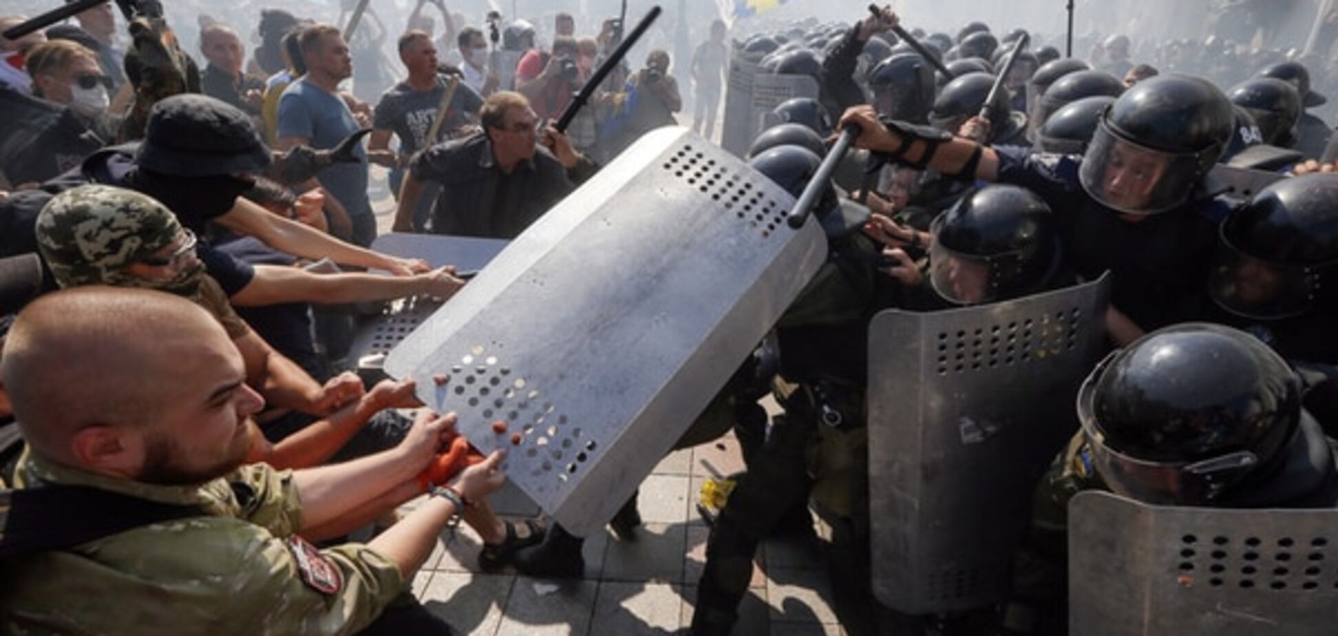 Турчинов объявил об открытии Кремлем 'второго фронта'