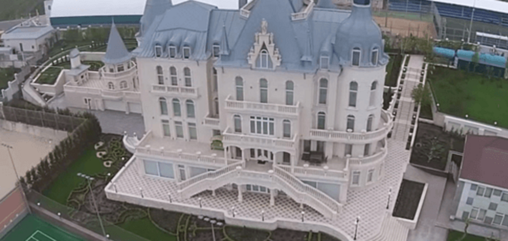 Кивалов: 'замок Гарри Поттера' давно готовят к продаже