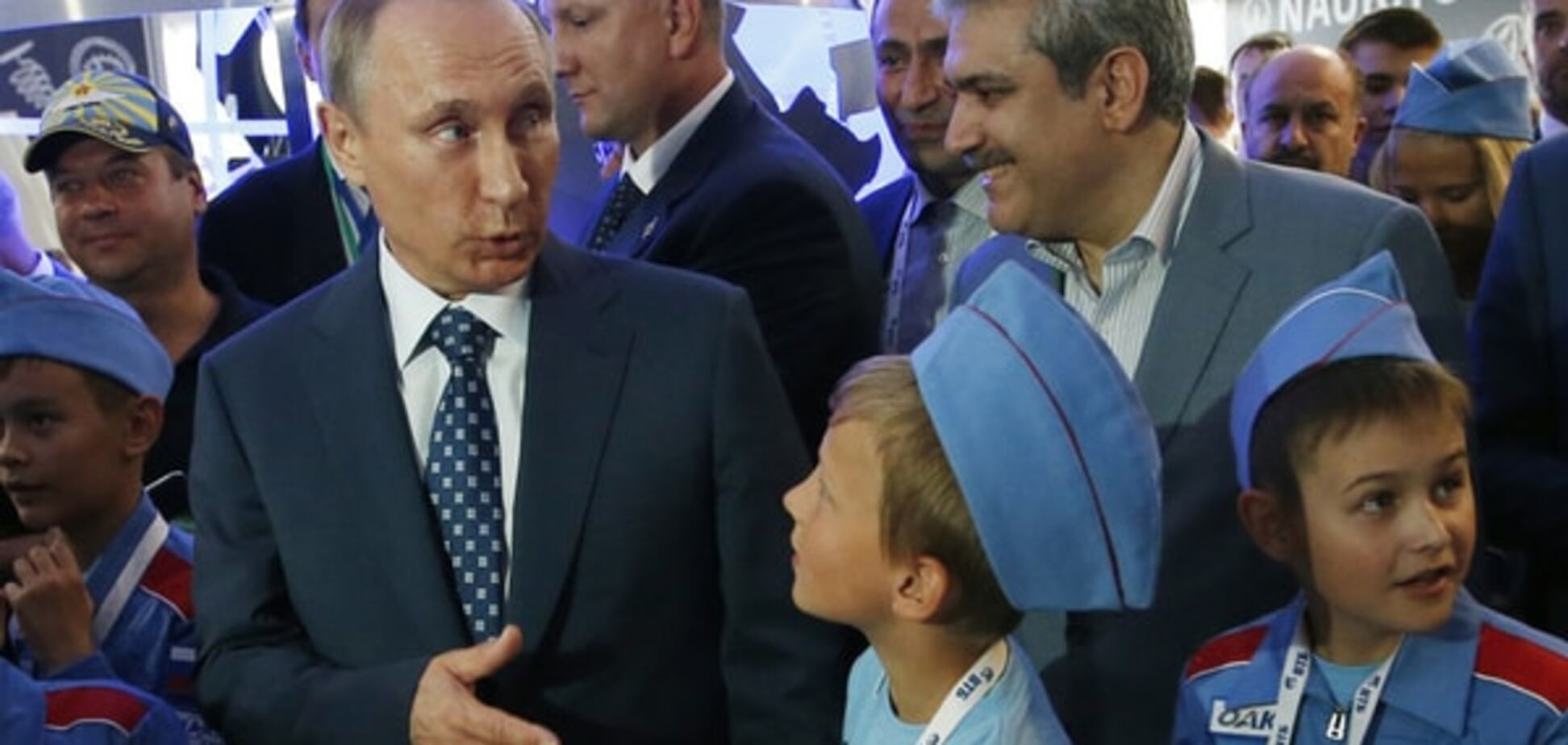 Вянет вера в царя: около половины россиян обнищали из-за Путина – опрос 