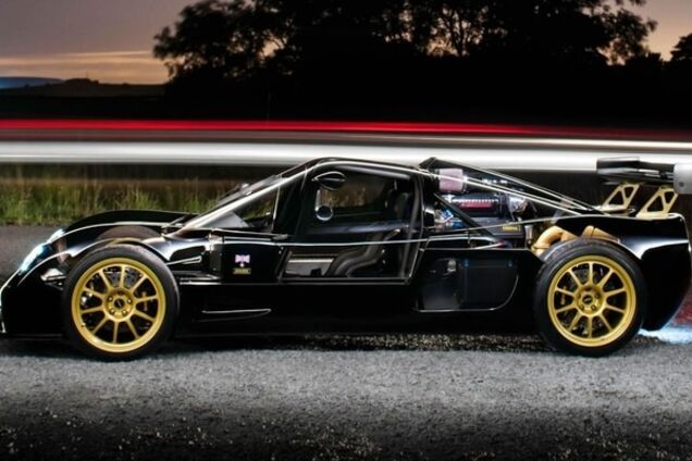 Суперкар Ultima Evolution, разгоняющийся до 386 км/ч: фото и видео