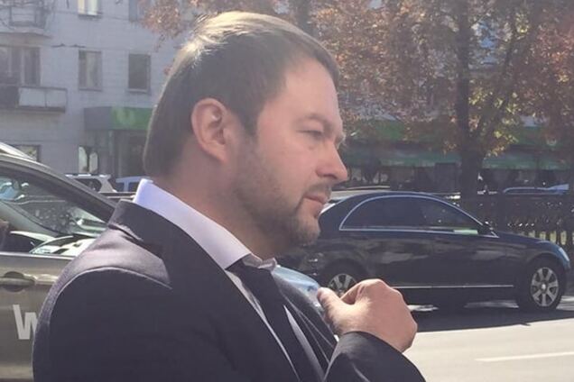 Глава Госслужбы занятости попался на взятке в 600 тысяч гривен