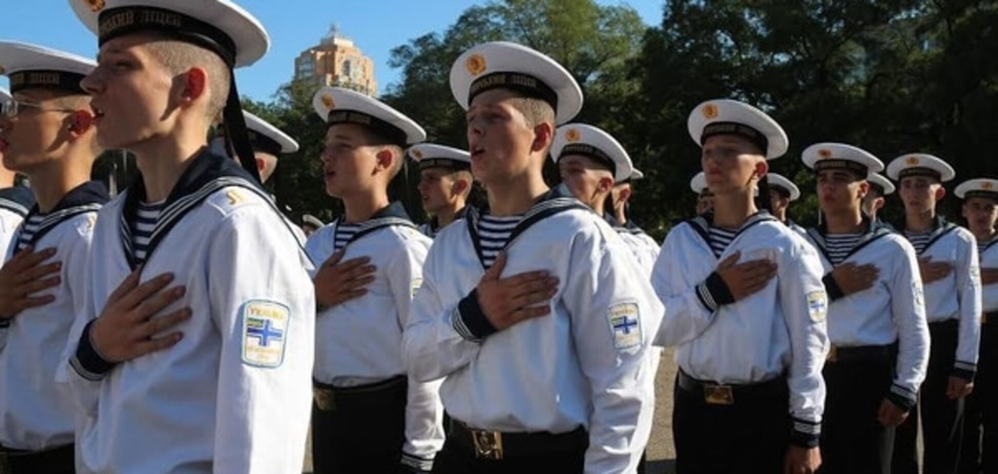Гимн Украины над захваченным Крымом: генералы должны помнить о мужестве мальчишек