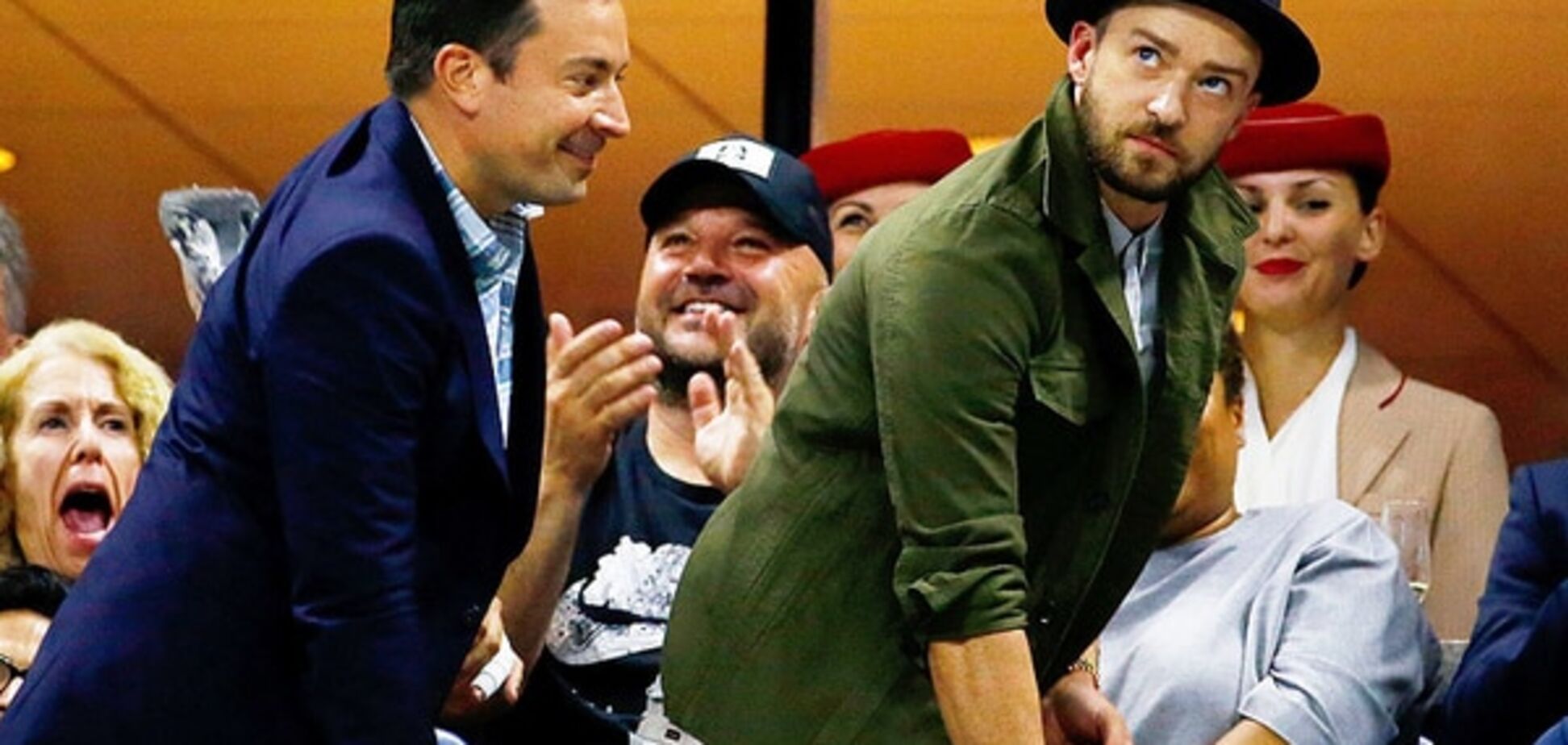 Джастин Тимберлейк взорвал интернет танцем на трибуне под Бейонсе: яркое видео