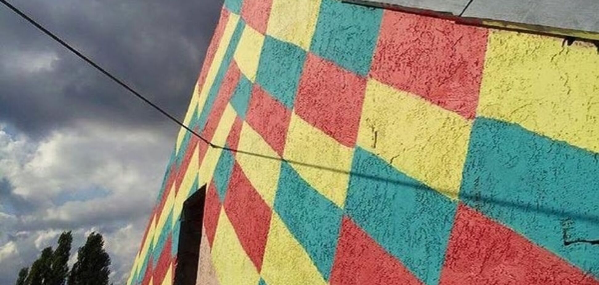 В Киеве появится мурал а-ля Приймаченко: фотофакт