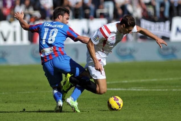 'Севилья' Коноплянки упустила победу в чемпионате Испании