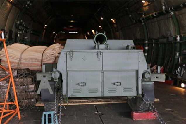 Россия начала посылать 'гумконвои' самолетами в Сирию: фоторепортаж