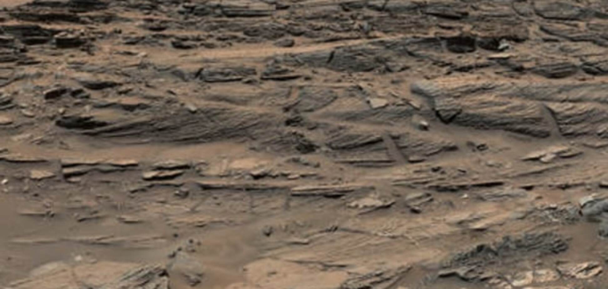 Curiosity показал песчаные дюны на Марсе
