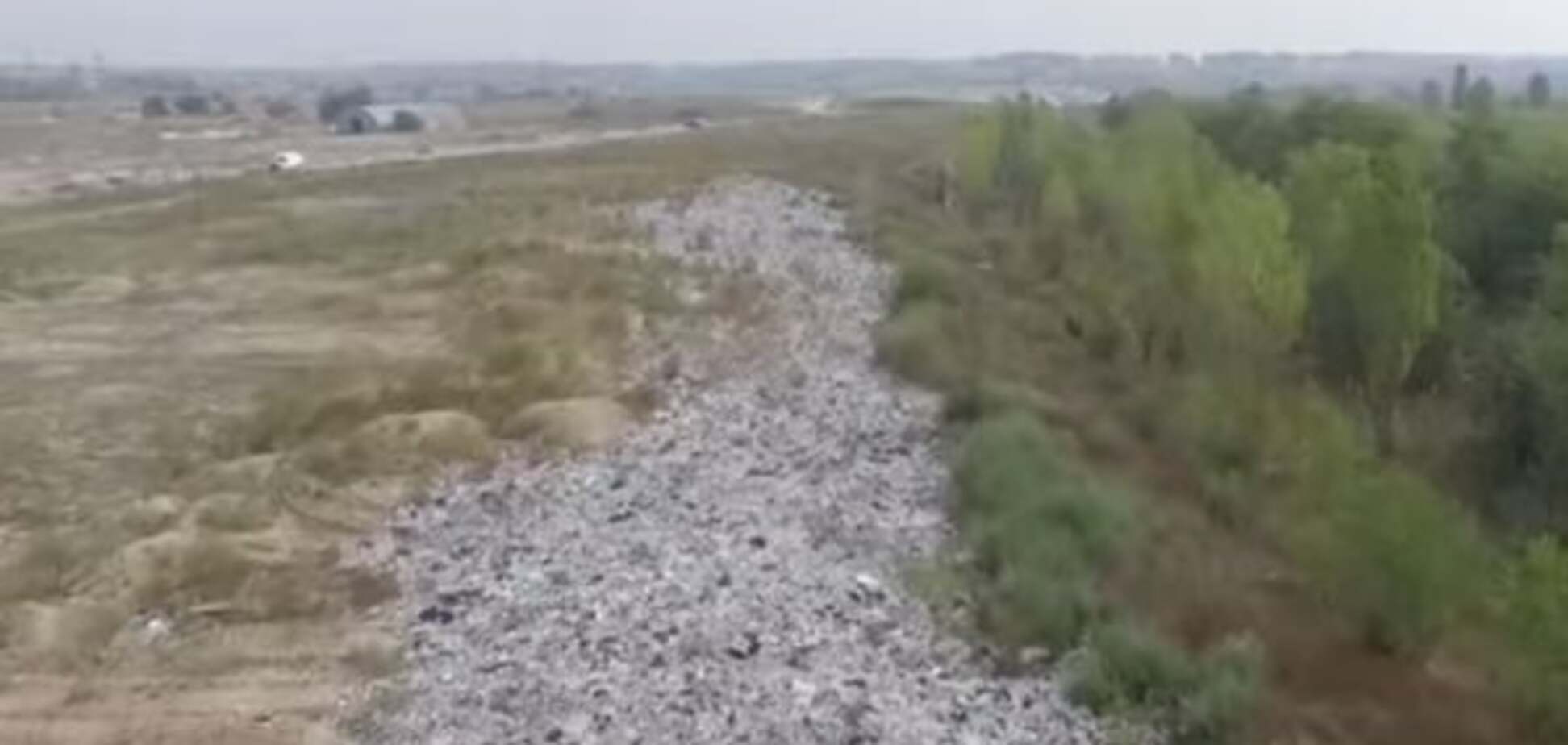 'Деньги не пахнут': на свалке под Киевом зарабатывают сотни тысяч, устроив людям вонь