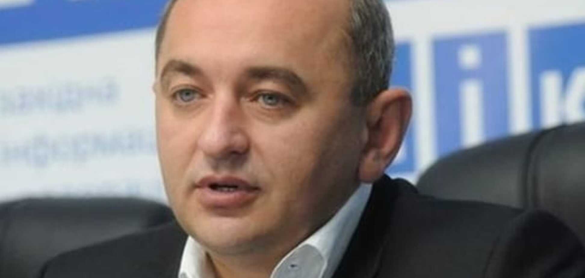 СМИ нашли сына военного прокурора Матиоса в британском колледже