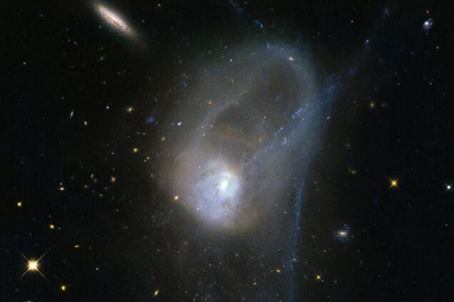 NASA зафіксувало рідкісне злиття галактик: фотофакт