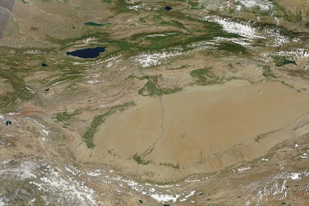 В Китае под загадочной пустыней нашли подземный океан