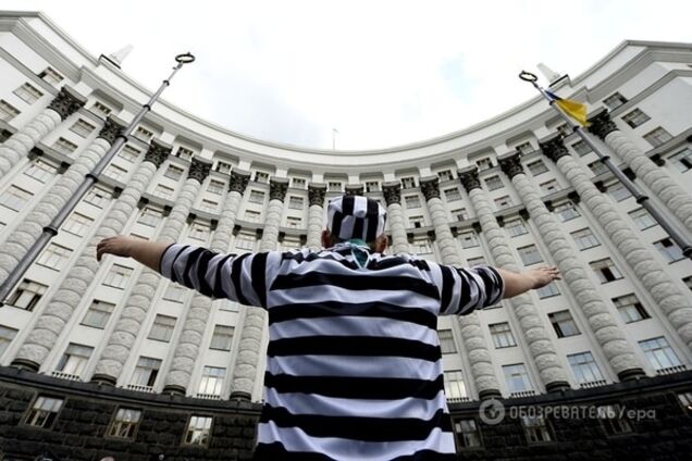 Европа потребовала от Украины активнее бороться с коррупцией