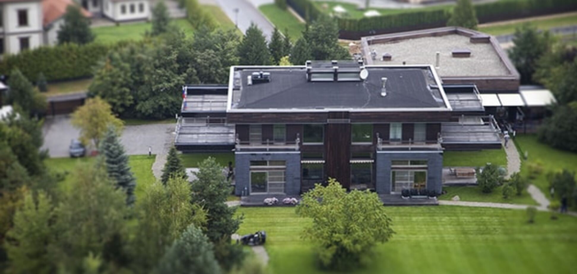 Навальний виявив у Пєскова будинок за 470 млн рублів: фотофакт