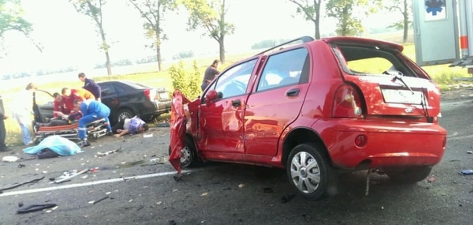 На Киевщине произошла жуткая авария с погибшими: фото с места ДТП