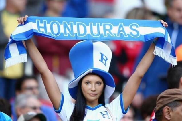 Украинцы рекордными темпами голосуют за отправку Тимошенко в Гондурас