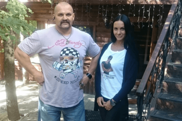 Красотка-коп Милевич подружилась с сильнейшим человеком Украины