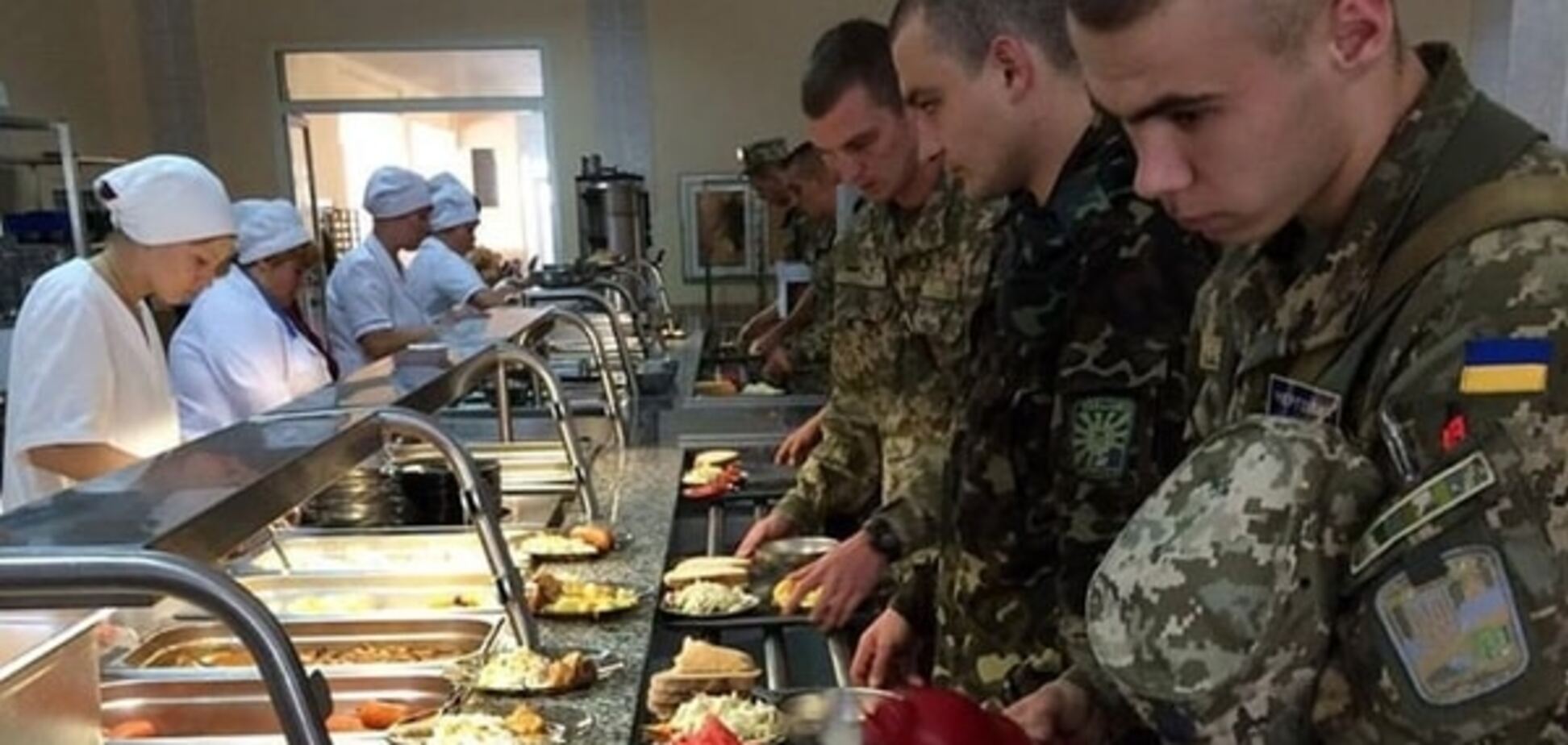 Зрада, кажете? Бірюков показав шикарне меню українських солдатів