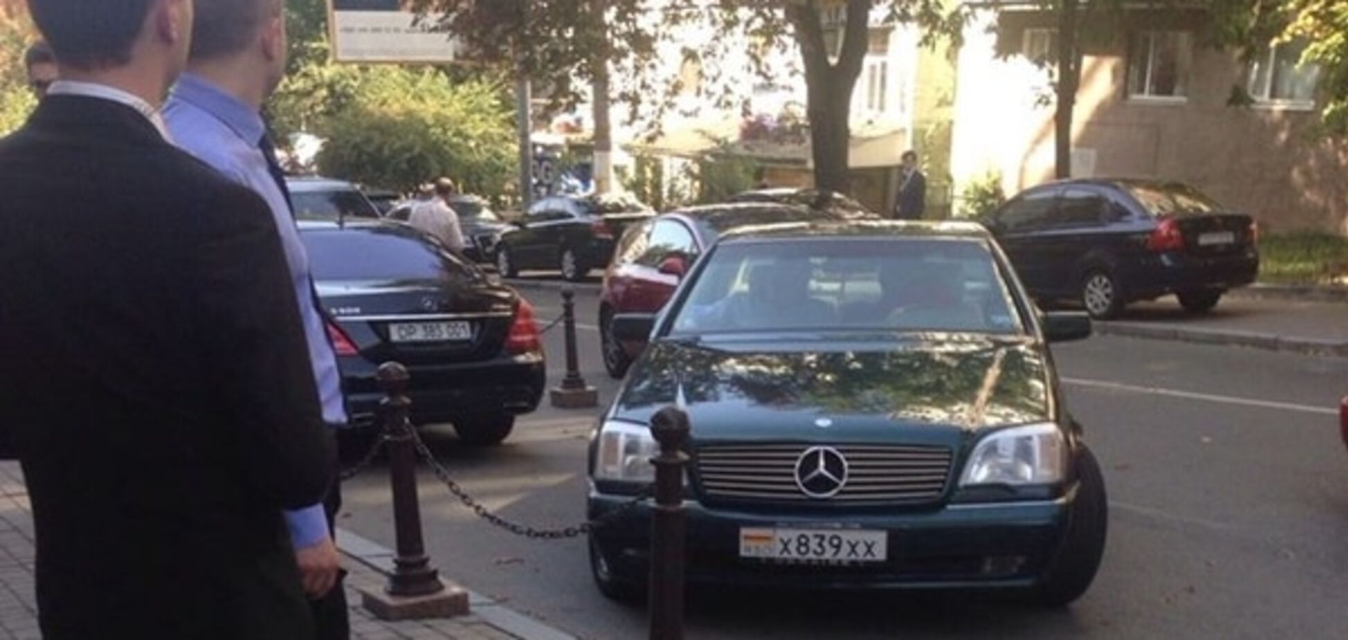 В Киеве заметили сепаратистское авто из Южной Осетии: фотофакт