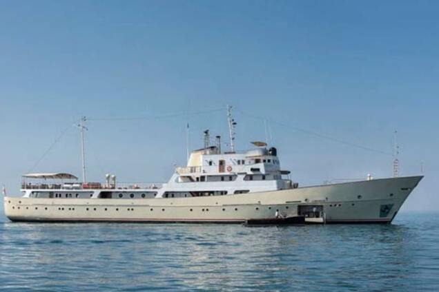 Советский корабль-шпион превратили в суперъяхту: опубликованы фото