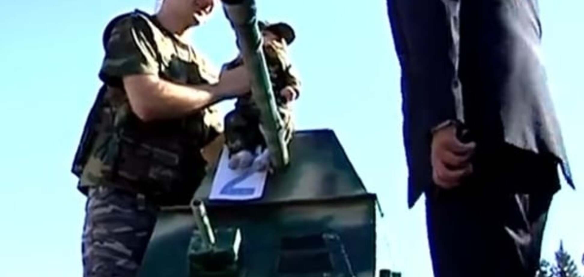 В Херсоне прошел 'парад карапузов' с танком: опубликовано видео