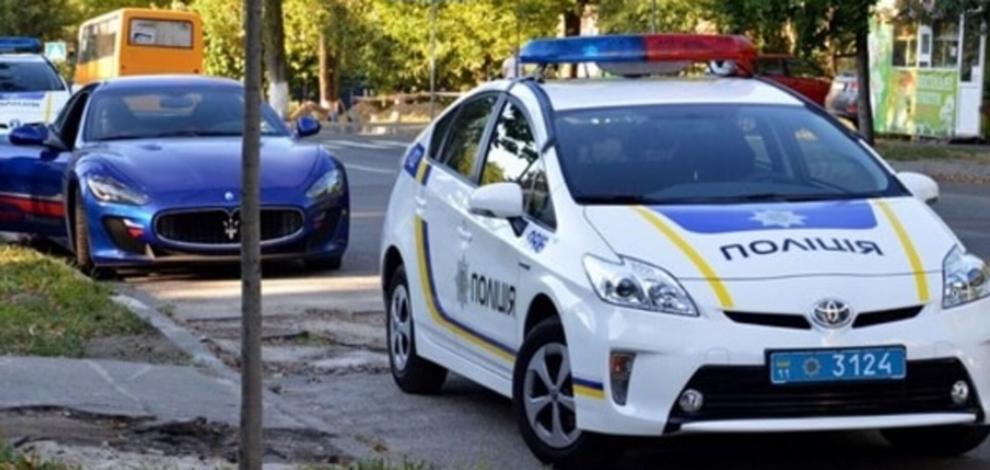 Полицейские устроили на улицах Киева гонки с перехватом