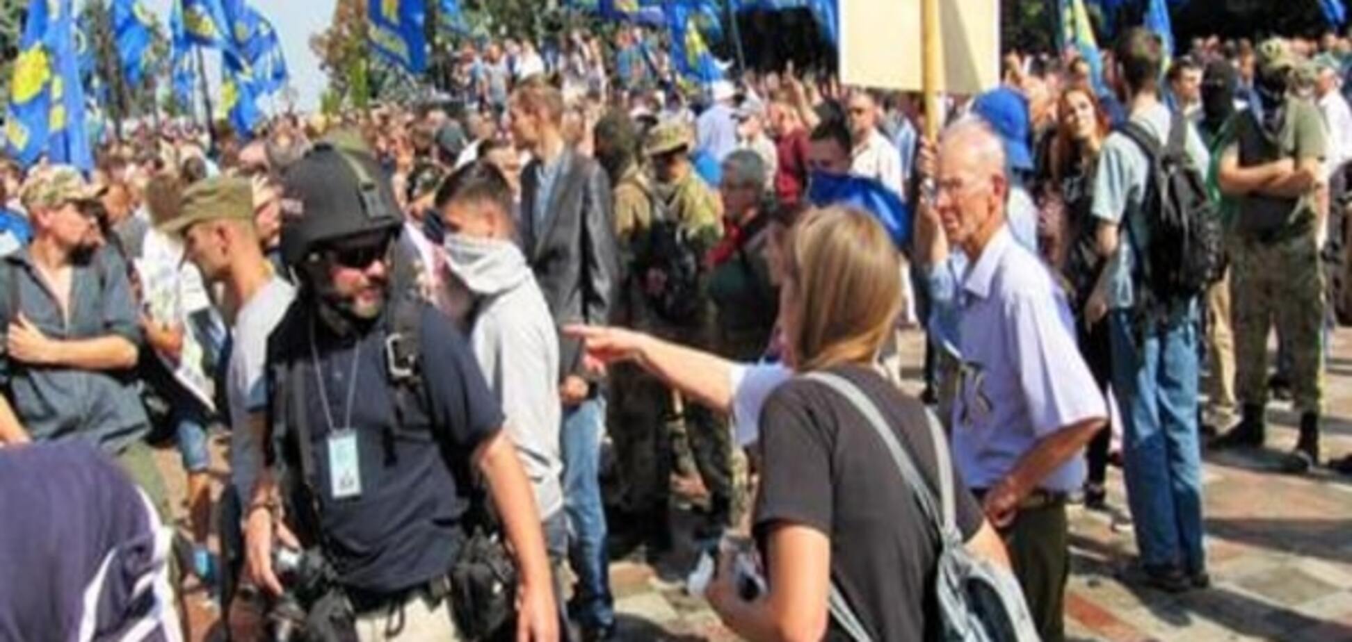 Чем грозит Украине провал конституционной реформы