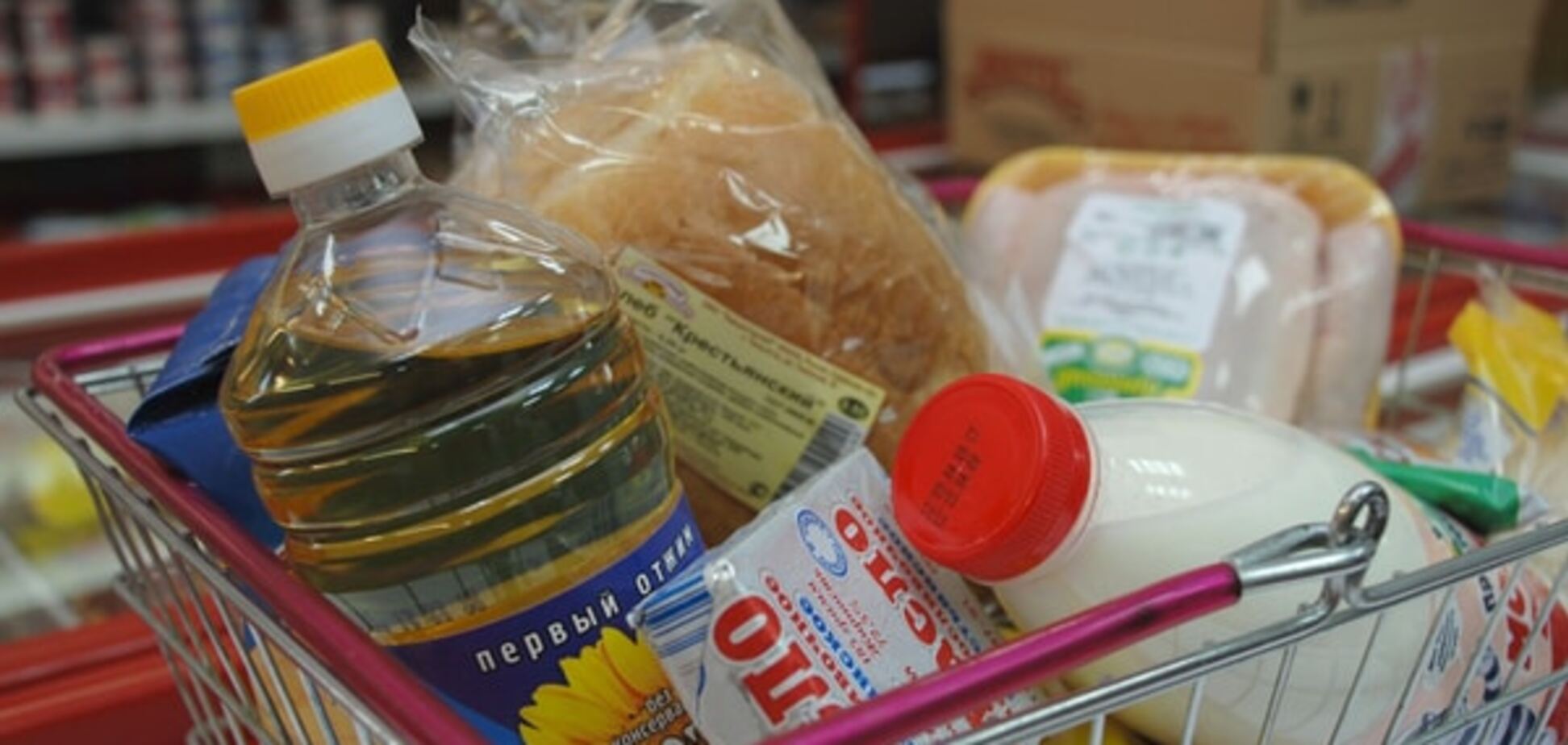 Торговые сети в Украине стали накручивать цены на молочку и хлеб