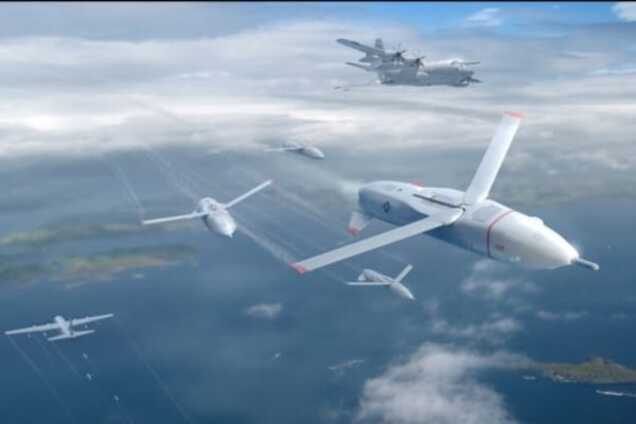 Скоро за российскими истребителями начнут 'охотится' стаи боевых дронов-'гремлинов' США