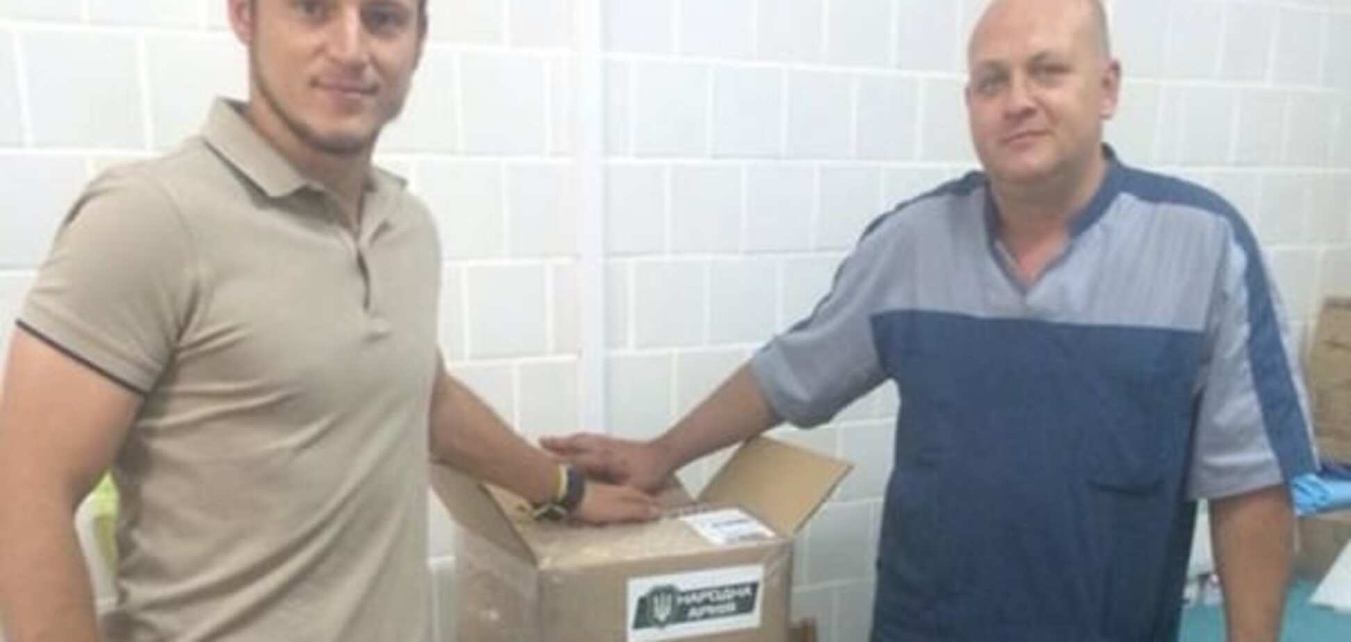 Зозуля привез медоборудование в госпиталь АТО: фотофакт