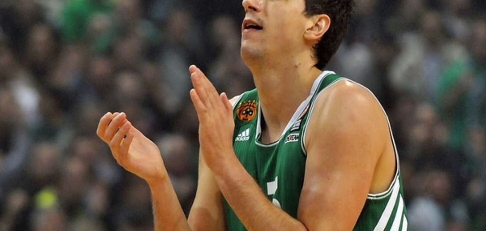 Легенда Евролиги объявил о завершении карьеры