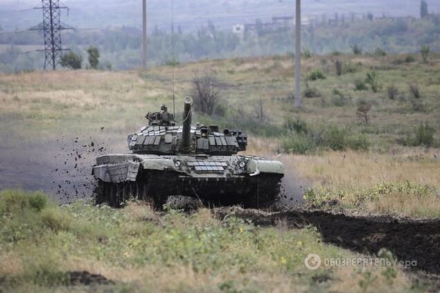 ОБСЕ зафиксировала скопление десятков танков и гаубиц 'ЛНР'