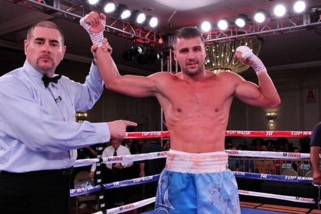 Непереможний український боксер здобув яскраву перемогу нокаутом