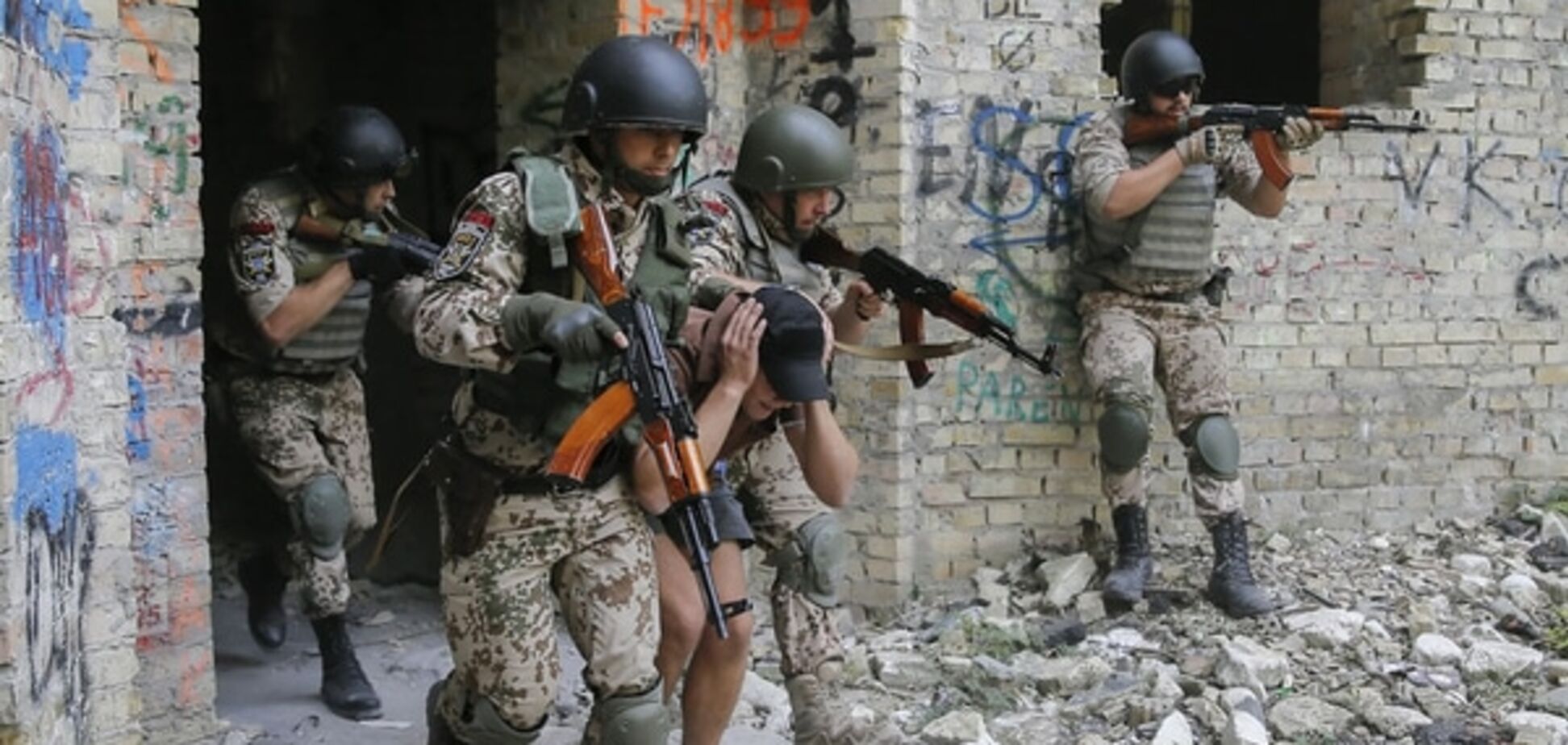 Полковник попередив про 'дзеркальну міру' Путіна на Донбасі